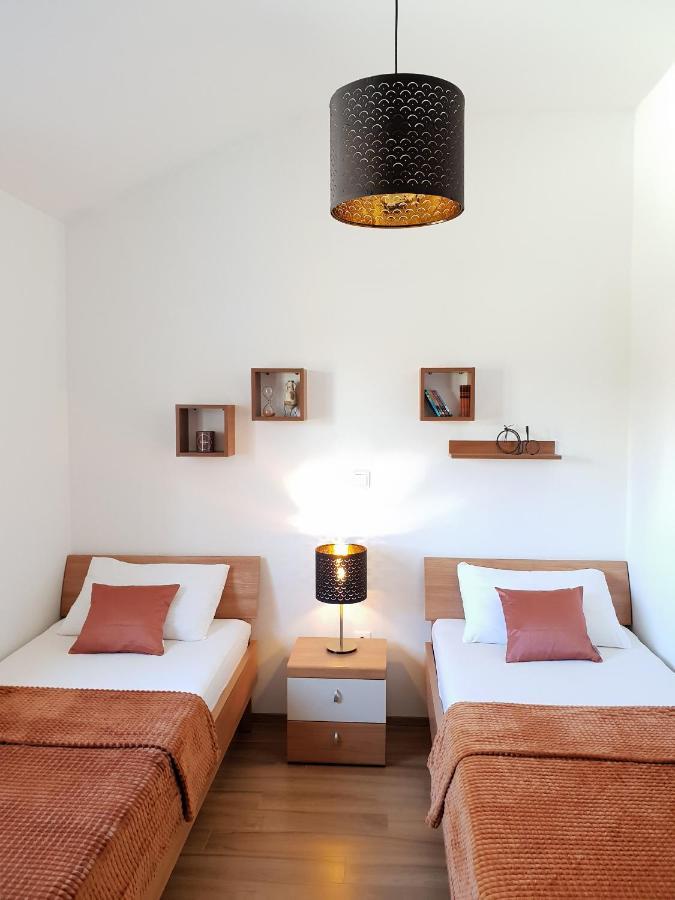 Apartments Skocic 沃迪切 外观 照片