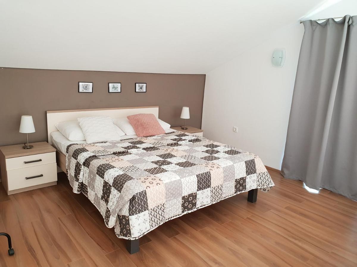 Apartments Skocic 沃迪切 外观 照片