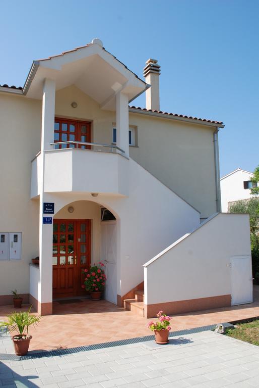 Apartments Skocic 沃迪切 外观 照片