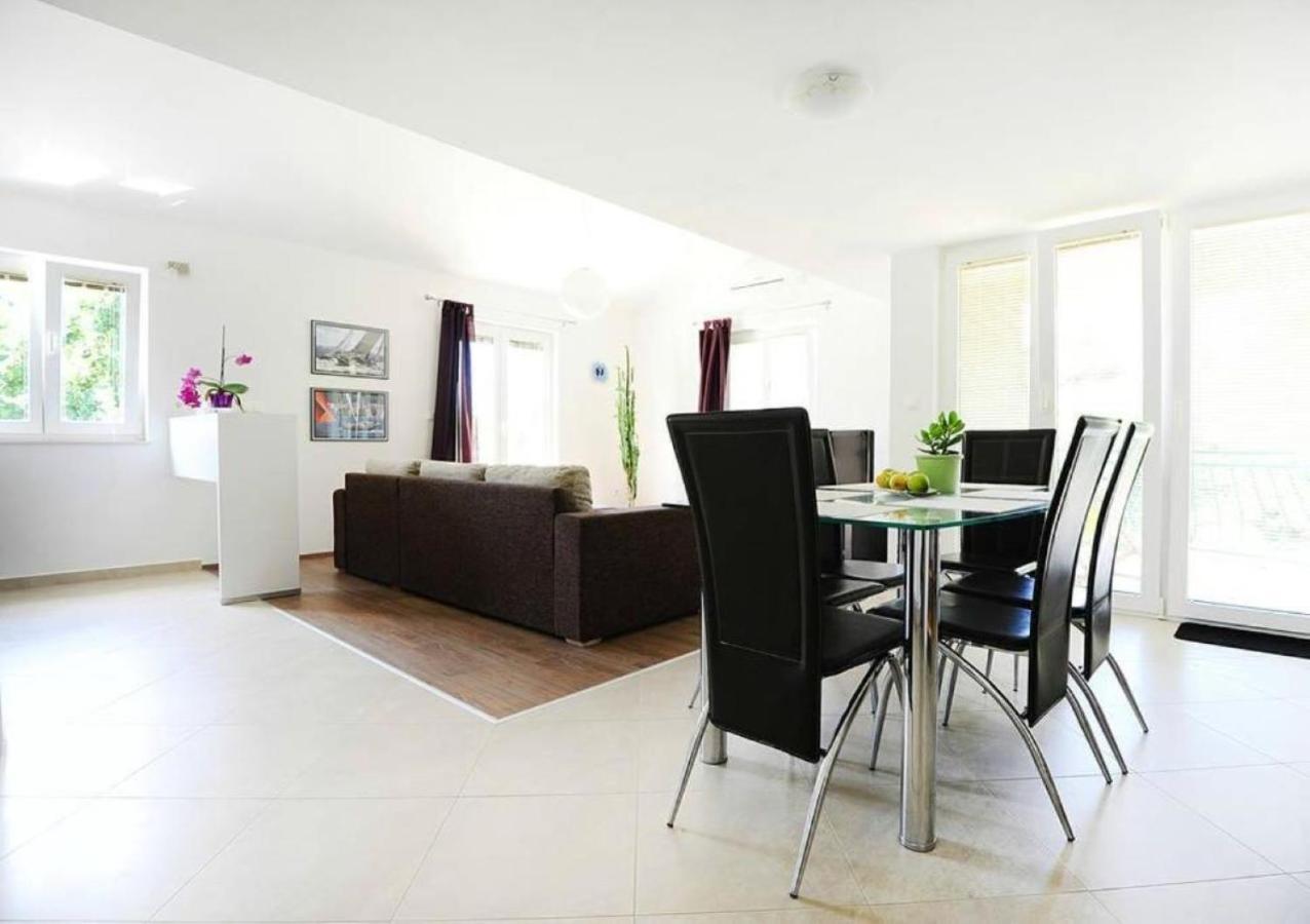 Apartments Skocic 沃迪切 外观 照片