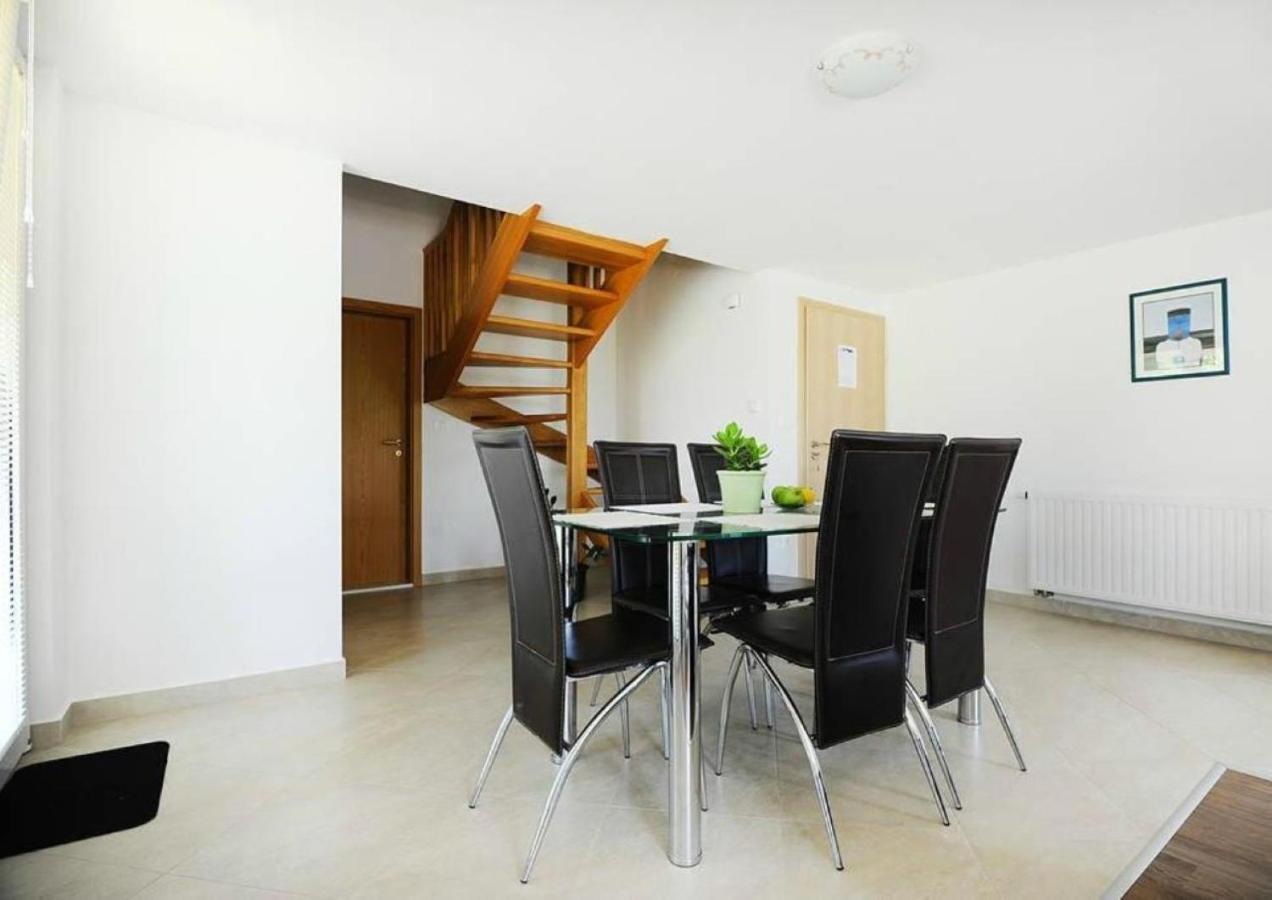 Apartments Skocic 沃迪切 外观 照片