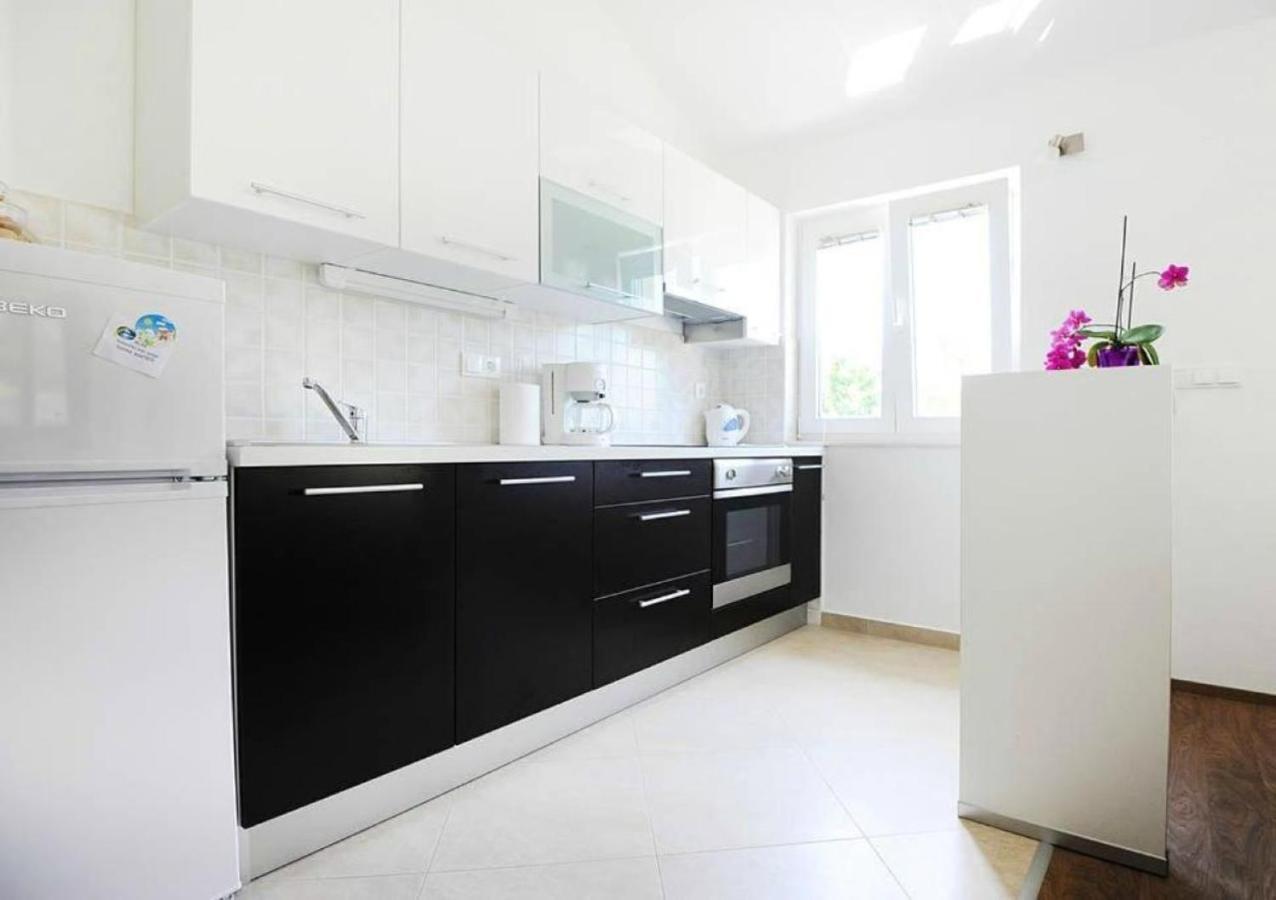 Apartments Skocic 沃迪切 外观 照片